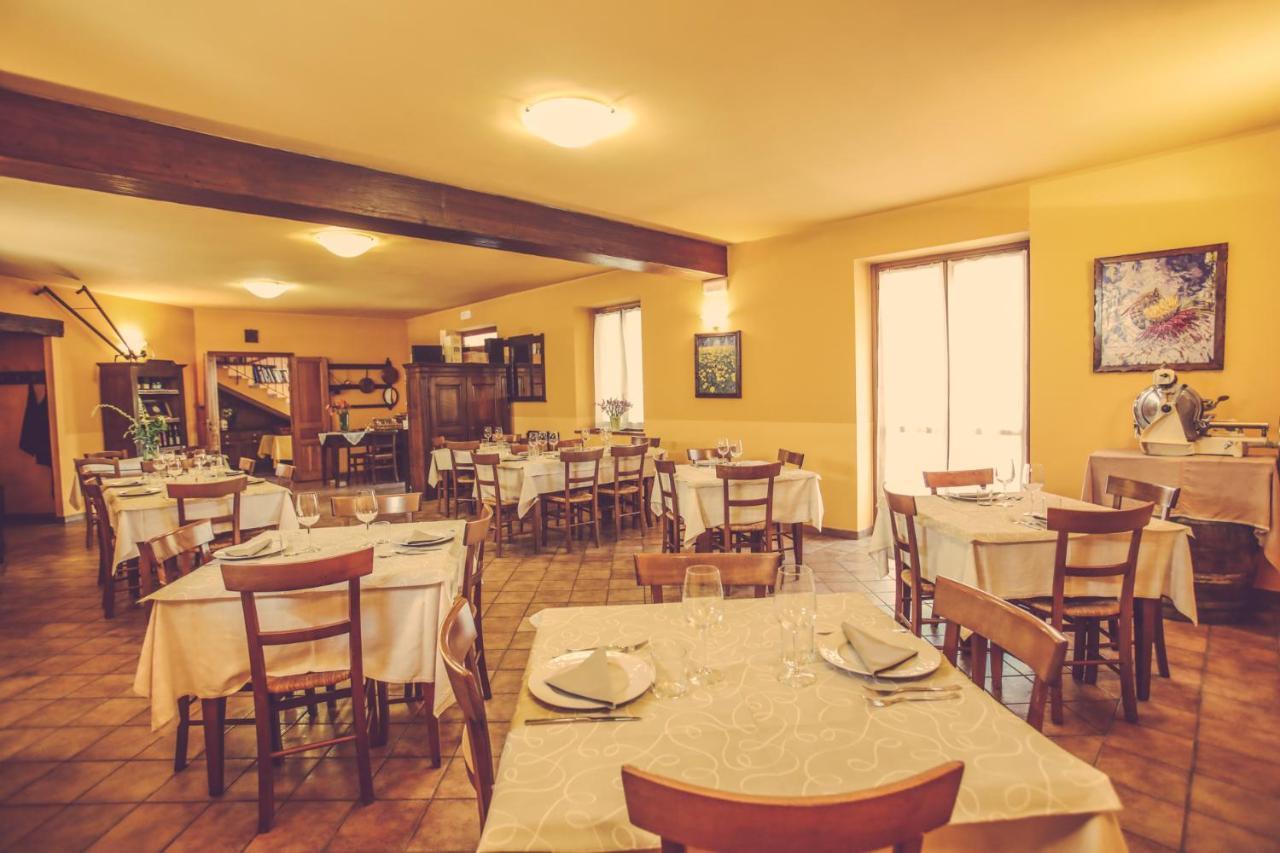 Agriturismo I Suri Asti Exteriér fotografie