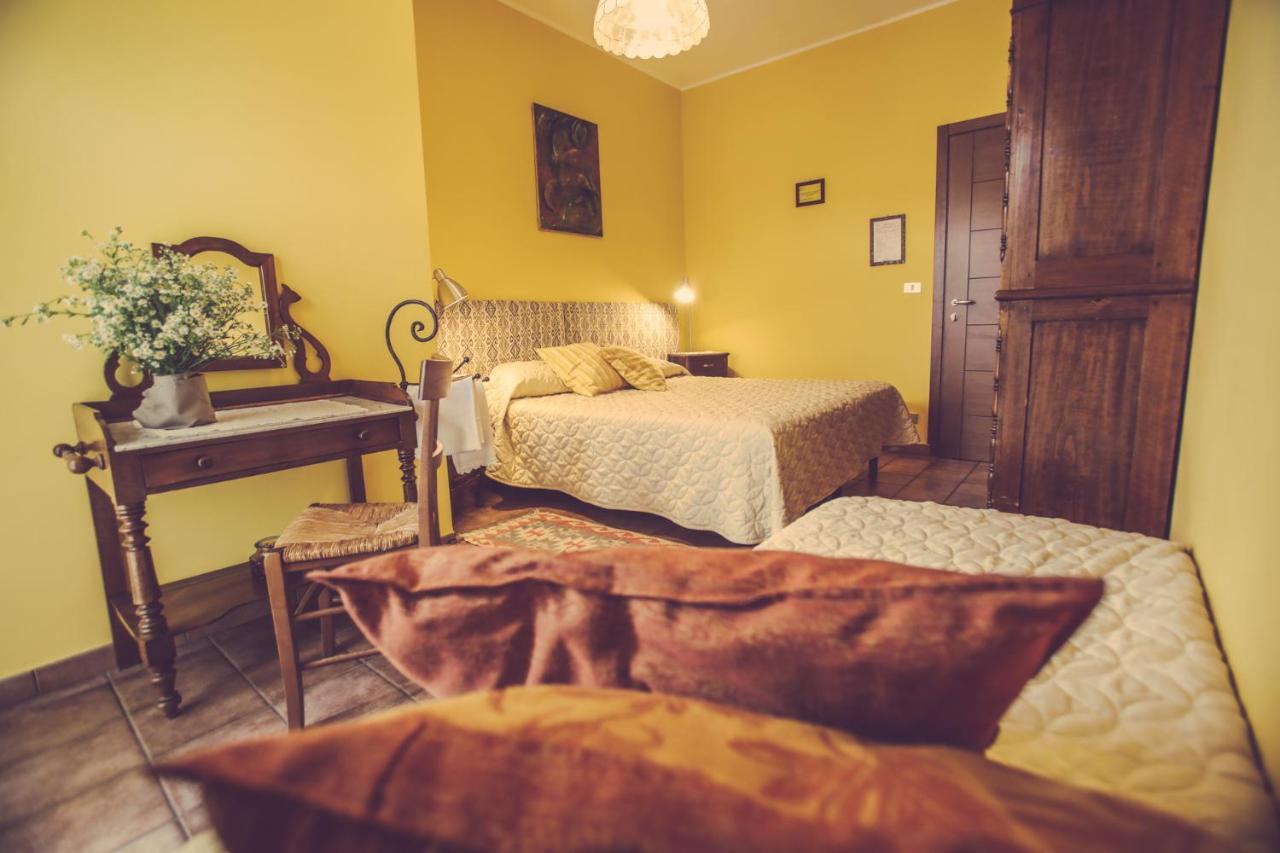 Agriturismo I Suri Asti Exteriér fotografie